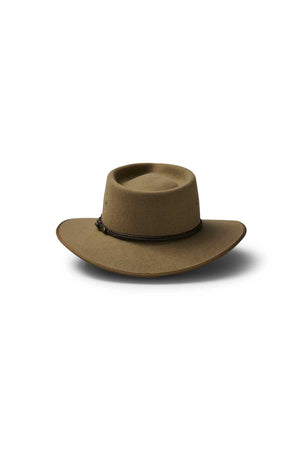 The Akubra Cattleman is a brown wide-brimmed cowboy hat with a rounded crown and dark band, shown on a white background—perfect for outdoor adventurers seeking rugged sophistication.