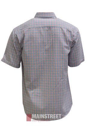 Back view of the Bisley Countryman Seersucker Short Sleeve Shirt, featuring a classic blue, red, and white checkered pattern. “Mainstreet” clothing branding is visible at the bottom of the image.