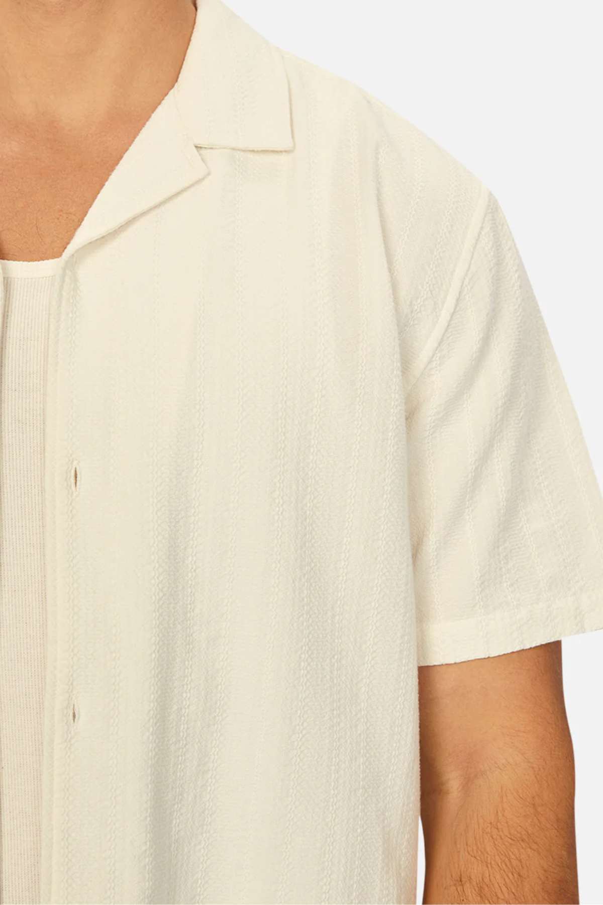 Industrie - Viana short sleeve shirt - close up front view detail. Showing details in texture of the shirt