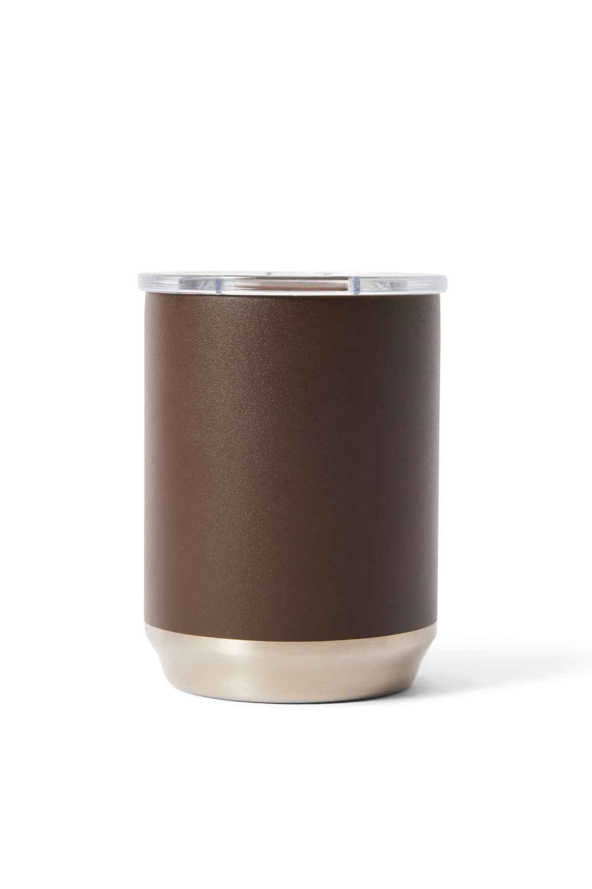 The RM Williams Coffee Cup is a brown cylindrical tumbler with a silver base and clear plastic lid, set against a pristine white background. This sustainable product combines elegance and functionality for your daily routine.