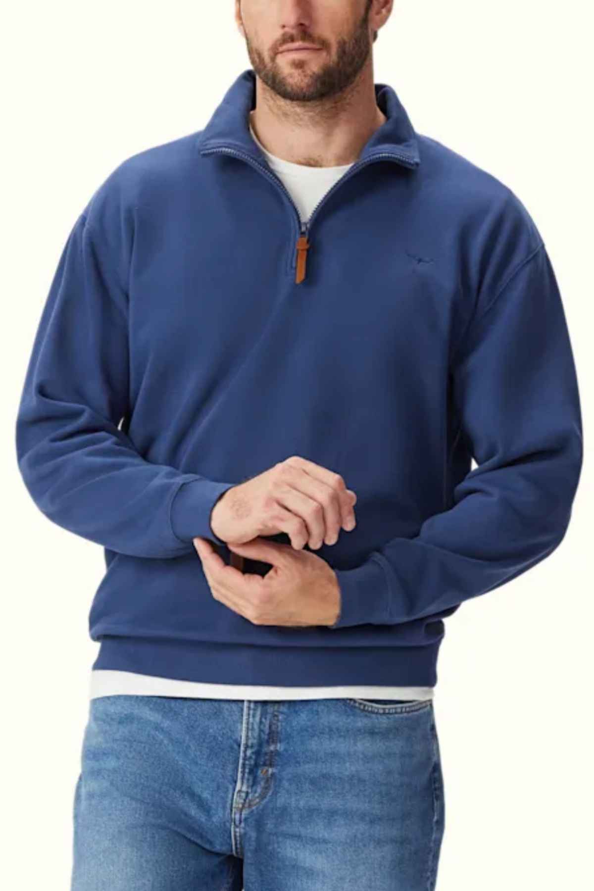 RM Williams Mulyungarie Fleece in the colour French Navy. Front view of model wearing jumper.