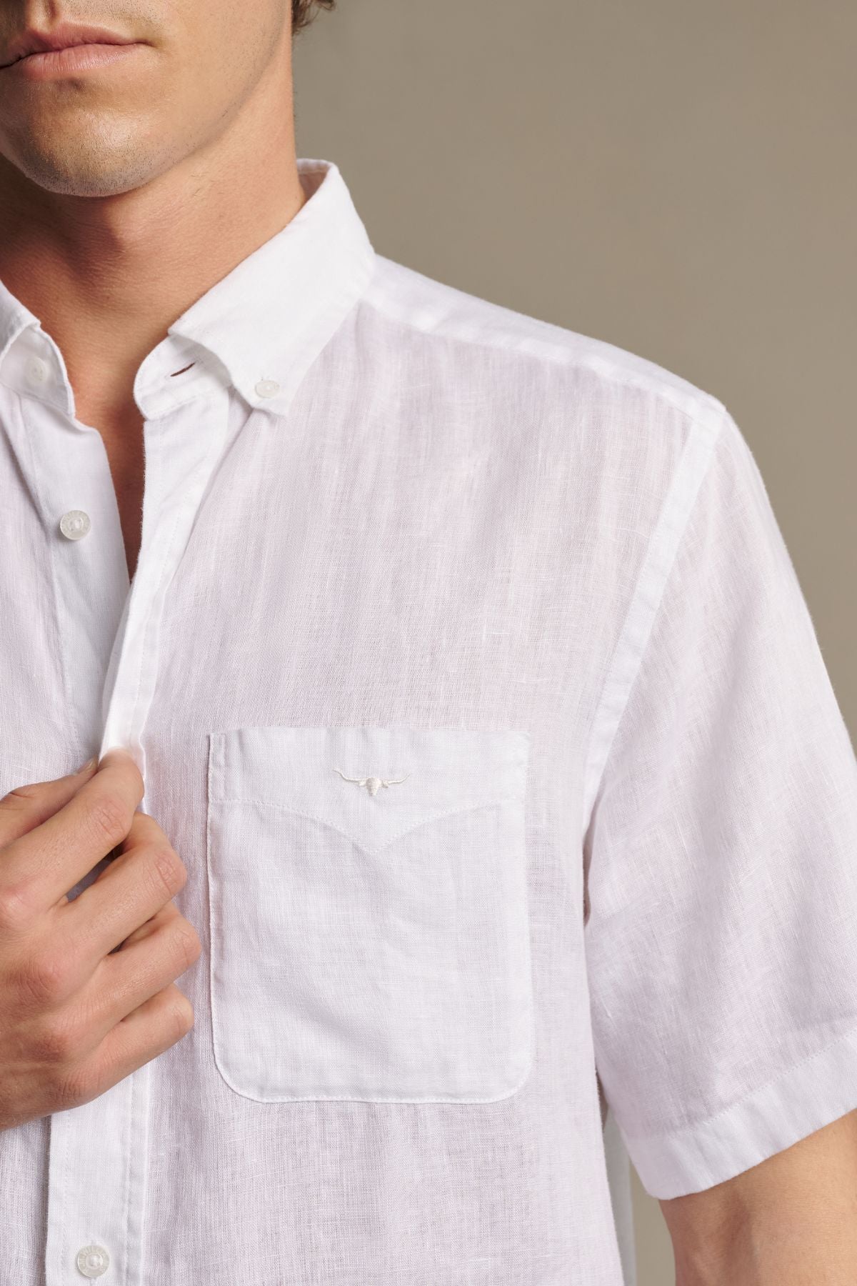 RM Williams Newland Linen Short Sleeve Shirt