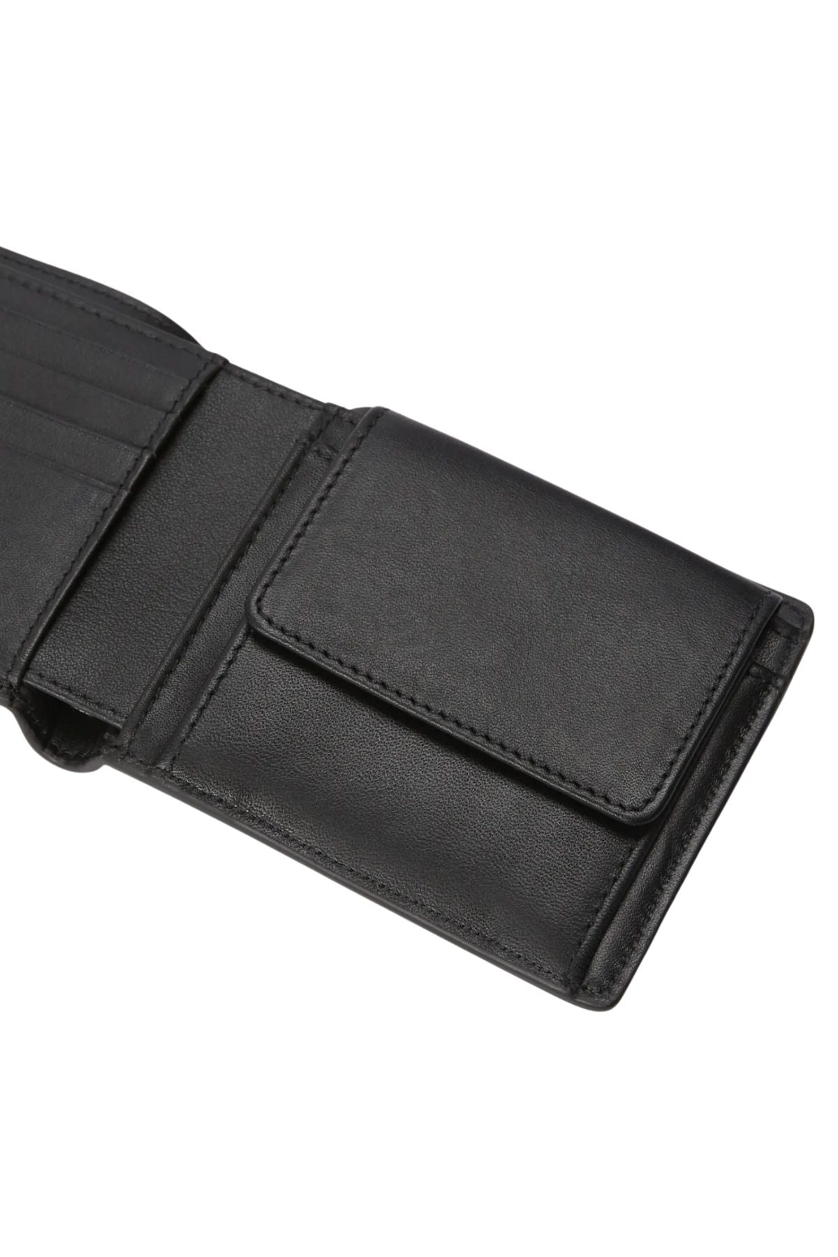 A close-up of the RM Williams Wallet with Pocket & Tab shows card slots and a flap-covered coin pocket secured by a press stud.
