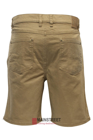 Rear view of the khaki-colored Pilbara Cotton Stretch Jean Short with two back pockets and belt loops. Above the right pocket, there's a branded leather patch. The hem is slightly frayed. The "MAINSTREET" logo and tagline "clothing destination" are placed beneath this classic fit short.