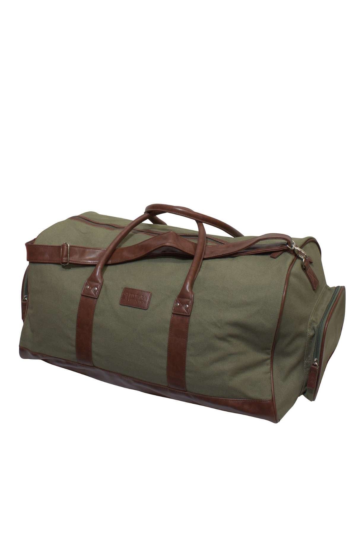 The Ritemate Pilbara Long Weekender Bag is a spacious green duffel crafted from premium canvas and leather. It boasts brown leather accents, sturdy handles, multiple zippered compartments, an adjustable shoulder strap, and a rectangular leather brand patch on the front – ideal for weekend getaways.