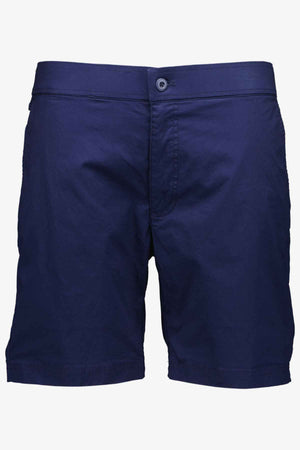 The Swanndri Sandy Point Short in navy blue highlights a comfortable cotton stretch fabric with a button and zip closure, accompanied by multiple front pockets. Its straight cut design is expertly displayed on a crisp white background.