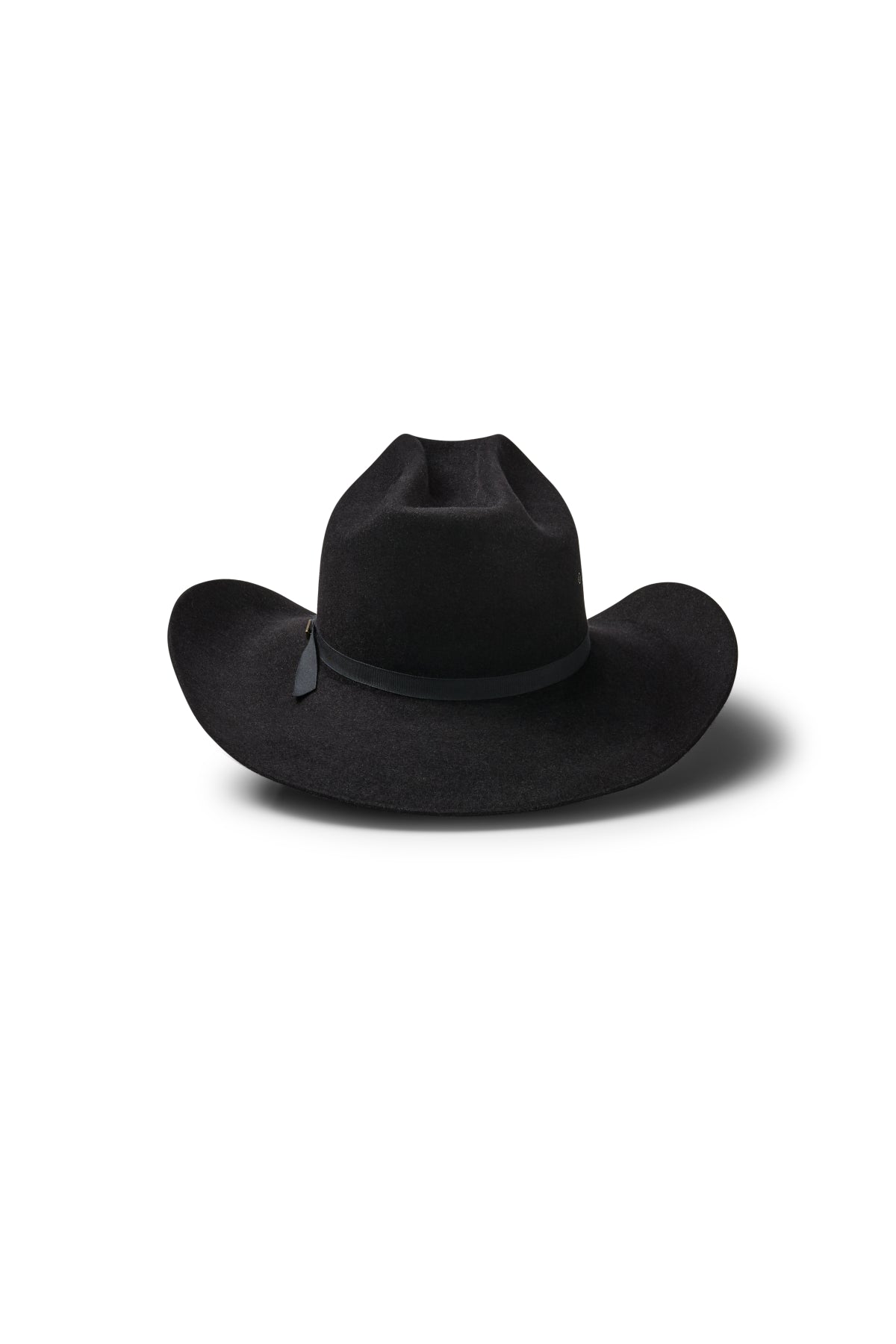 The Akubra Outback Club is a black, wide-brimmed hat featuring a subtle band at the crown, displayed on a plain white background with a soft shadow beneath.