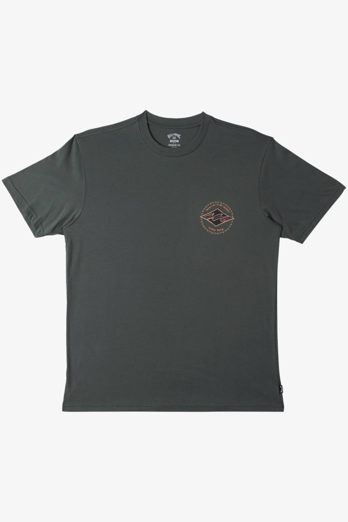 Introducing the Billabong Rotar Diamond T-Shirt: a dark green, short-sleeve tee made from 100% cotton. Featuring a small circular orange graphic of a mountain landscape encircled by text on the left chest area, this shirt combines stylish design with ultimate comfort thanks to its crew neck and regular fit.