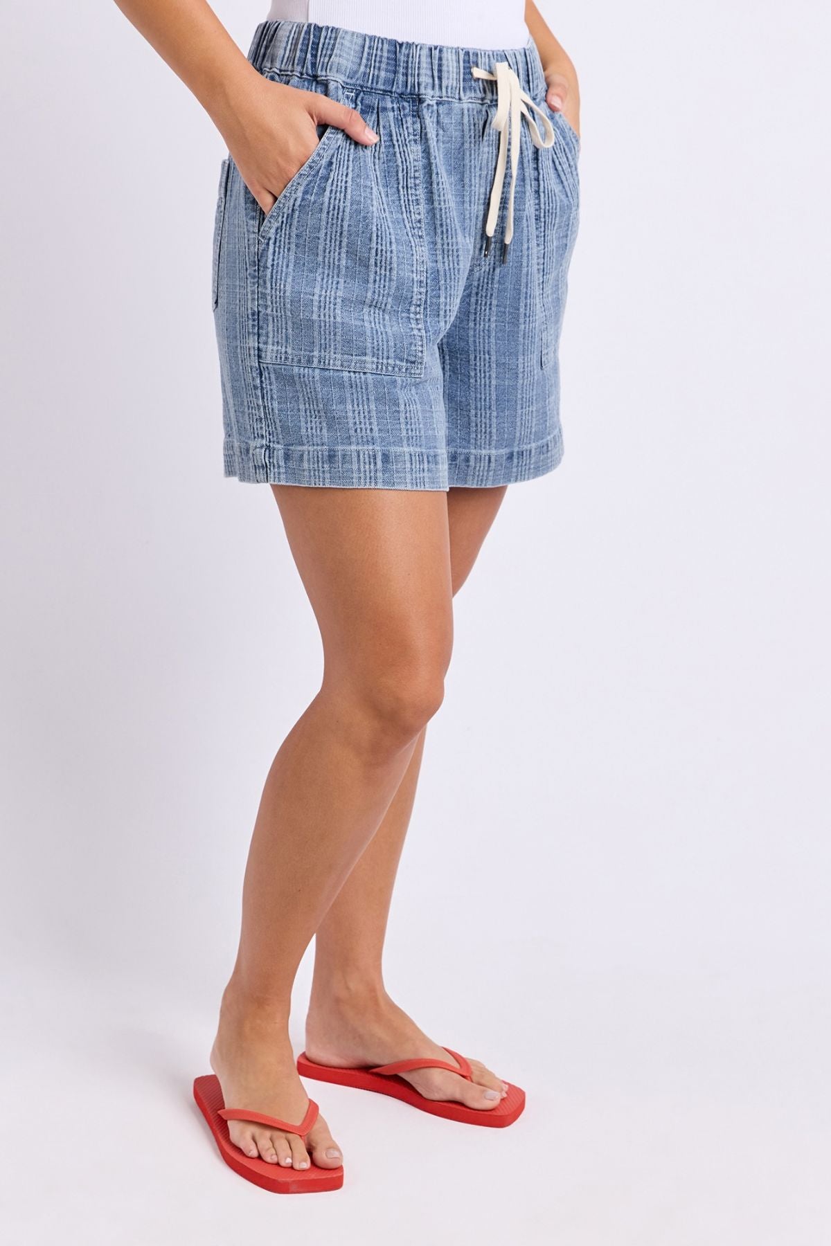 Foxwood Cove Short