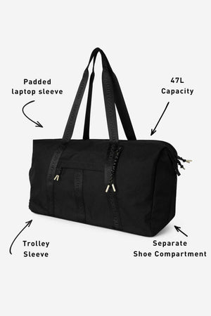 The Mr Simple Nelson Duffle is a black 47L bag featuring a padded laptop sleeve, trolley sleeve, separate shoe compartment, two handles, and exposed zippers.