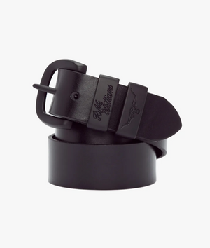 The RM Williams Drover 1 1/2 Belt is crafted from black vegetable-tanned leather and features a matte black buckle with a double loop design. Neatly coiled in a spiral, it showcases embossed branding on the loops along with the distinctive Longhorn logo.