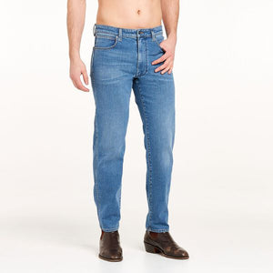 Wrangler Slim Straight Jean