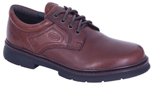 The Slatters Senator is a single brown leather lace-up shoe with a leather upper and black rubber sole. It is designed with an accent seam and a logo on the side, featuring a padded collar around the ankle for added comfort.