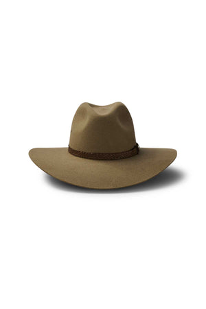 The Akubra Riverina is a light brown, wide-brimmed hat with a creased crown and braided dark brown band, shown on a white background. Its classic style offers a broad brim for maximum sun protection.