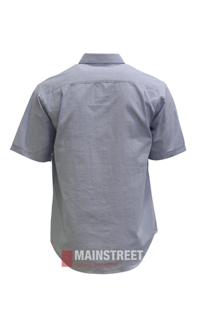 Short-sleeve, light blue Bisley Countryman Seersucker Short Sleeve Shirt shown from the back, featuring a straight hem and classic collar. “MAINSTREET clothing destination” logo appears near the bottom of the image.