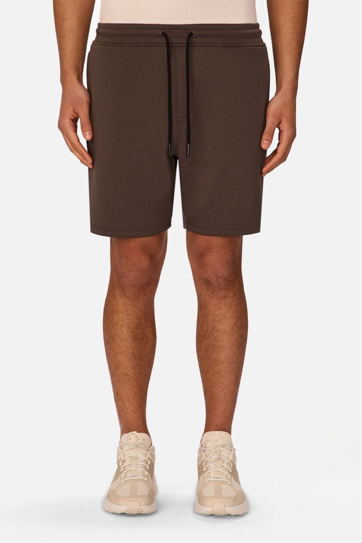 Industrie The Lightweight Tech Track Short