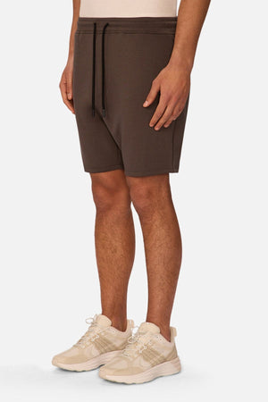 Industrie The Lightweight Tech Track Short