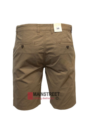 A pair of Hechter Lucas Stretch Cotton Shorts in brown, shown from the back with two buttoned pockets and a size 36 tag on the waistband. The MAINSTREET logo at the bottom center highlights their comfortable fit.