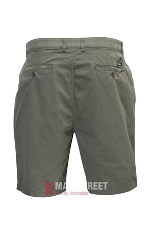 Back view of Bridgeport Le Short Stretch Comfort Fit in olive green, featuring buttoned back pockets and a small black label on the right pocket, displayed on a white background. Ideal for everyday comfort and style.