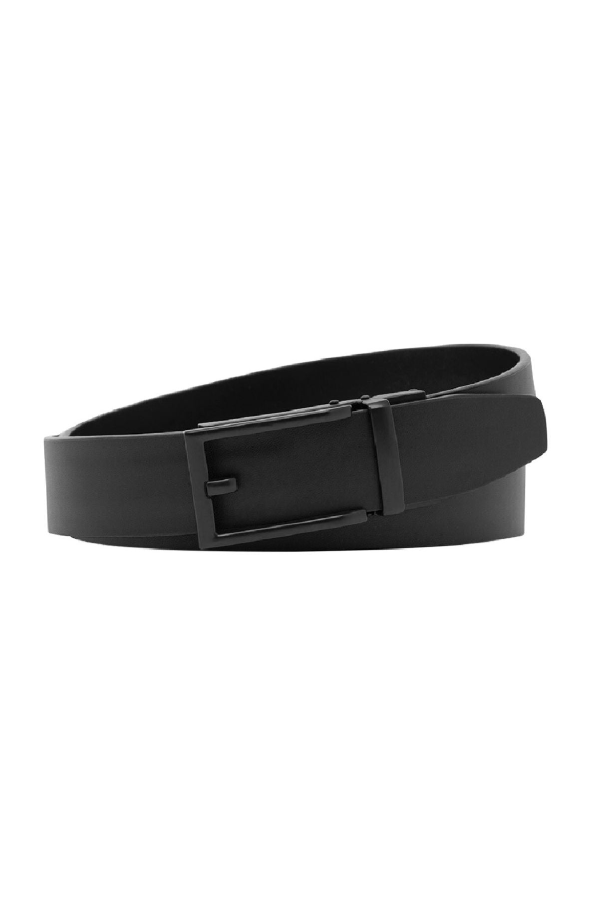 The Buckle 5010 Foreman Auto Club Belt is a black genuine leather belt featuring a black rectangular metal buckle, displayed coiled in a circular shape against a white background. This adjustable belt delivers style and comfort for everyday wear.