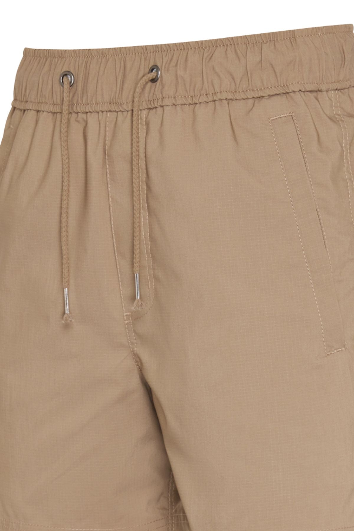 A close-up of the CAT Hydraulic Short, highlighting its durable design and comfortable fit.