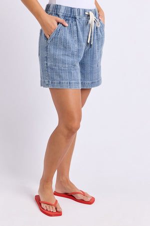 Foxwood Cove Short