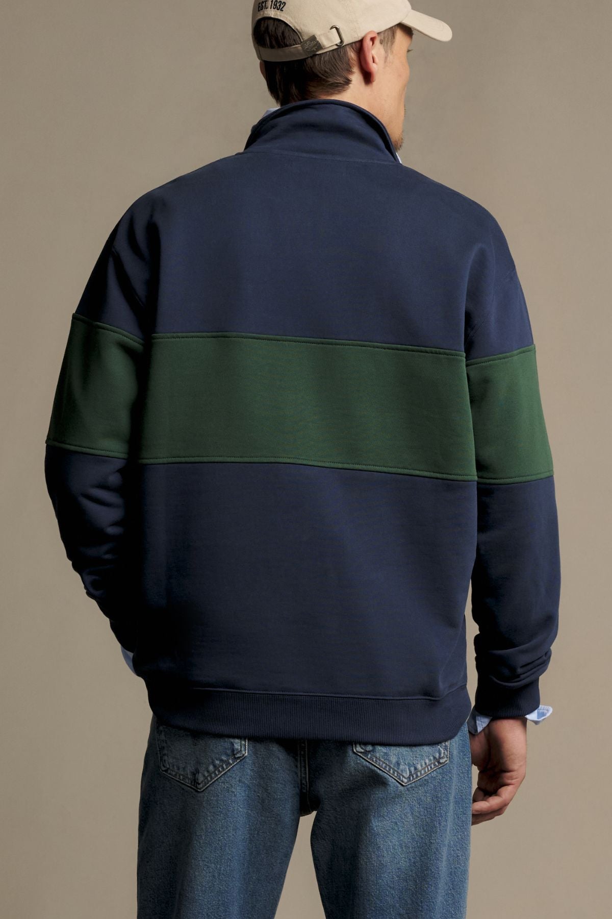 RM Williams Heritage Panel 1/4 Zip Sweatshirt