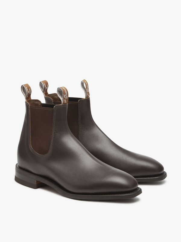 R.M.Williams - Our round toe is versatile and goes from