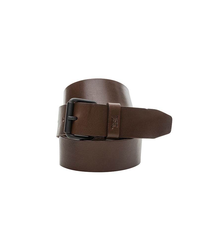 The Rodd & Gunn Anderson Avenue Belt, crafted from genuine dark brown leather with a smooth finish and detailed stitching near the buckle, features a sleek black square buckle. Presented in an upright position against a white background, it showcases its elegant design.